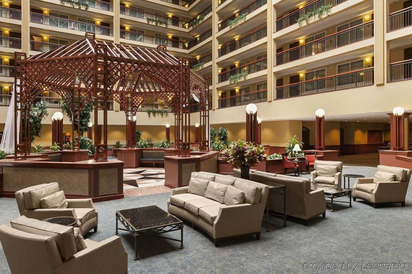 Embassy Suites By Hilton Cleveland Rockside Индипендънс Екстериор снимка