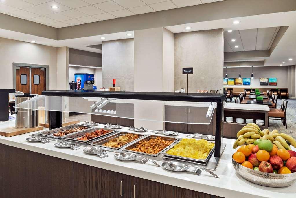 Embassy Suites By Hilton Cleveland Rockside Индипендънс Ресторант снимка